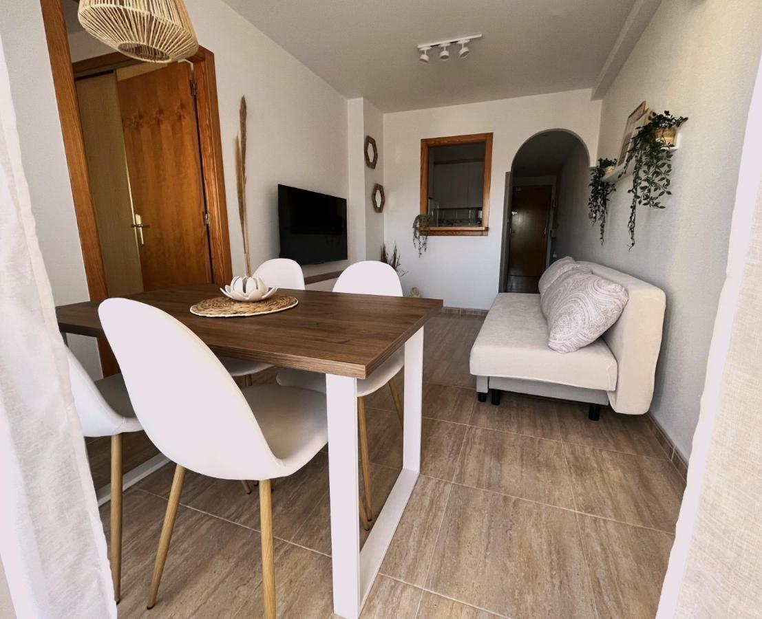 Salty Apartment Torrevieja Luaran gambar
